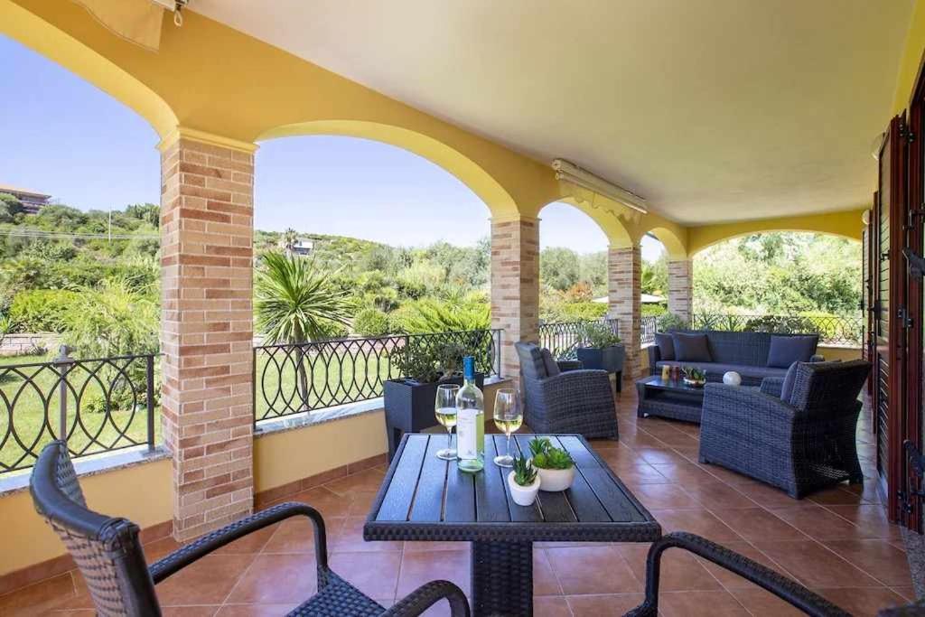 Alghero Villa Mistral Per 7 Persone Terrazza Bbq Ac Wifi Exterior foto